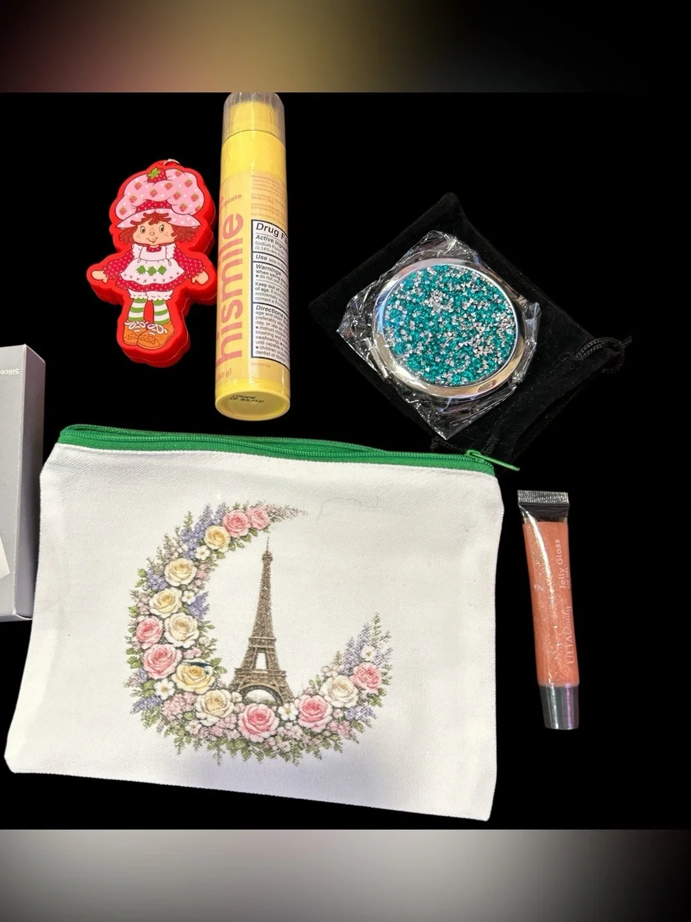 Eiffel Tower Floral Canvas Cosmetic Pouch - White with Green Zipper
MYSTERY - Picture 1 of 3